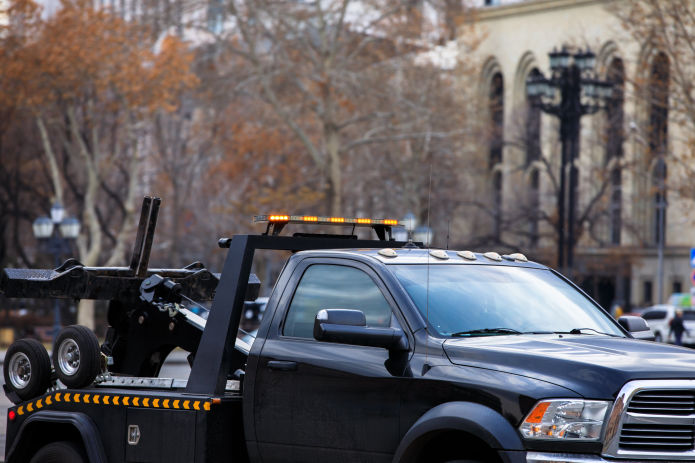 Vehicle Towing Pickup